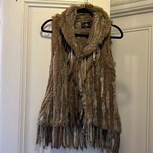 Fox fur vest perfect condition Nieman Marcus